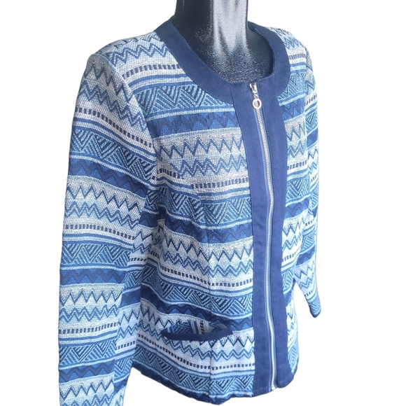 Le Grenier Blue and White Zippered Sweater Cardigan 16 - Picture 3 of 7